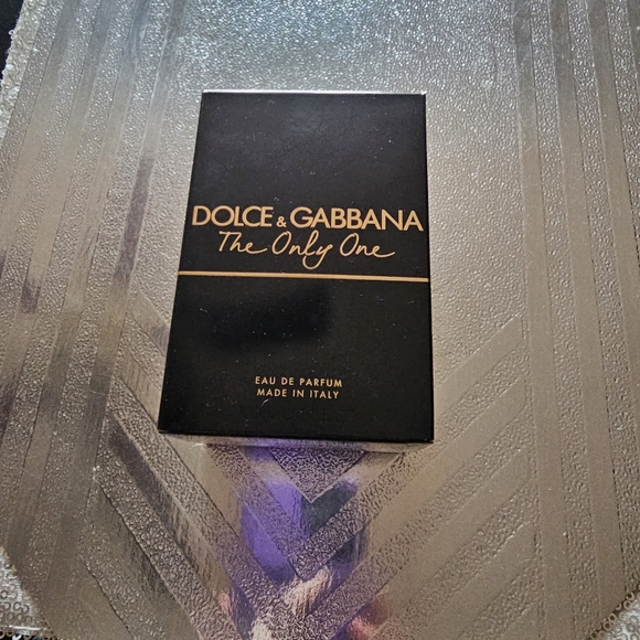 Dolce & Gabbana Other - Dolce & Gabbana The Only One Black and Gold Packaging